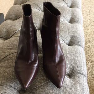 Via Spiga boot with kitty cat heel